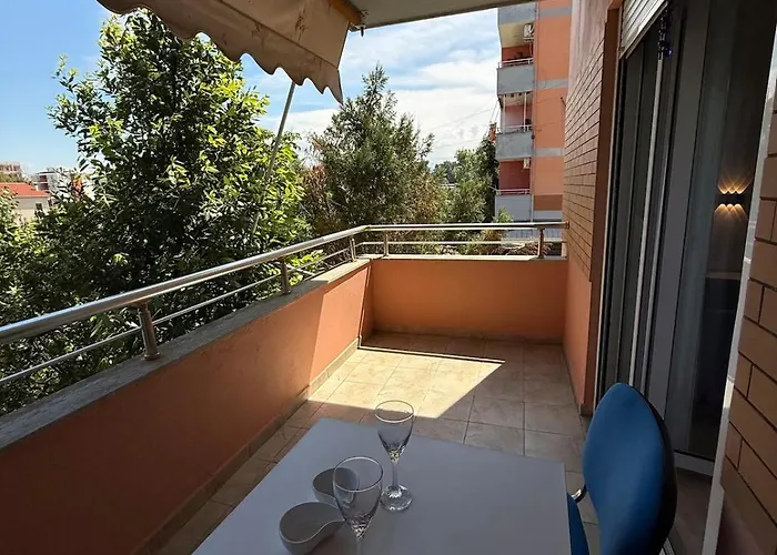 Ruben In Apartment *